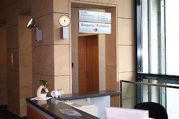 Primus Deckenhänger beidseitig, zweifach untereinander eloxiert silber